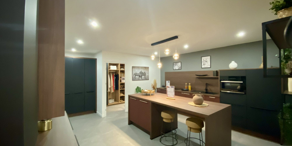 immeuble à LATRESNE (33360)