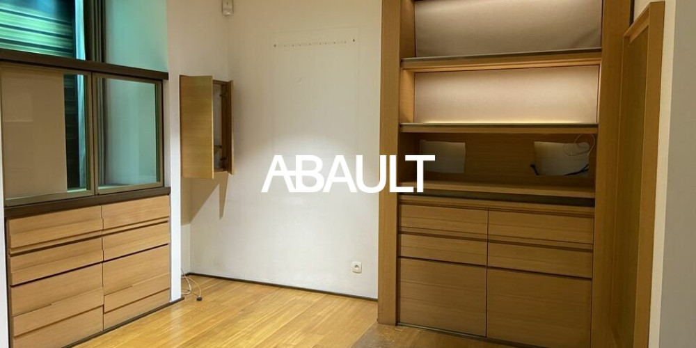 local commercial à BORDEAUX (33000)