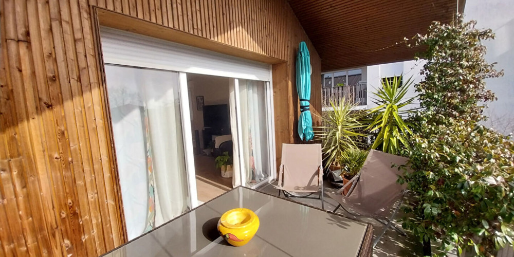 appartement à BRUGES (33520)