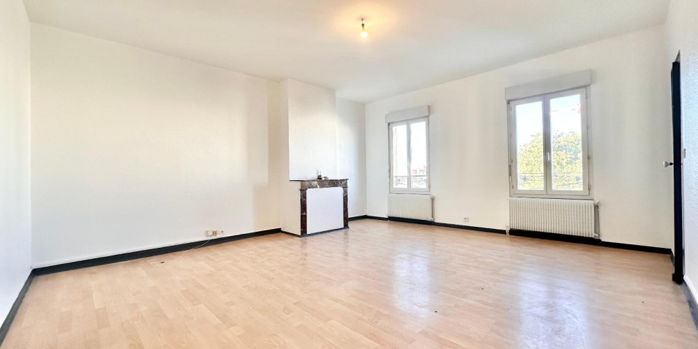 appartement à BORDEAUX (33800)