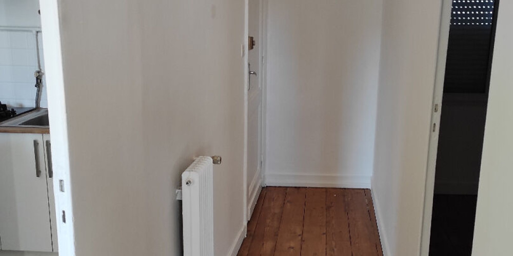 appartement à BORDEAUX (33800)