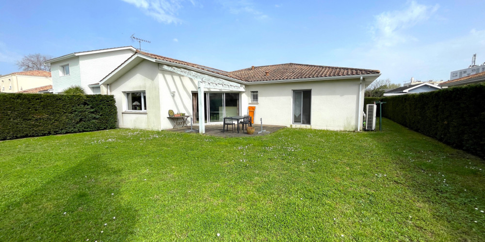 maison à MERIGNAC (33700)