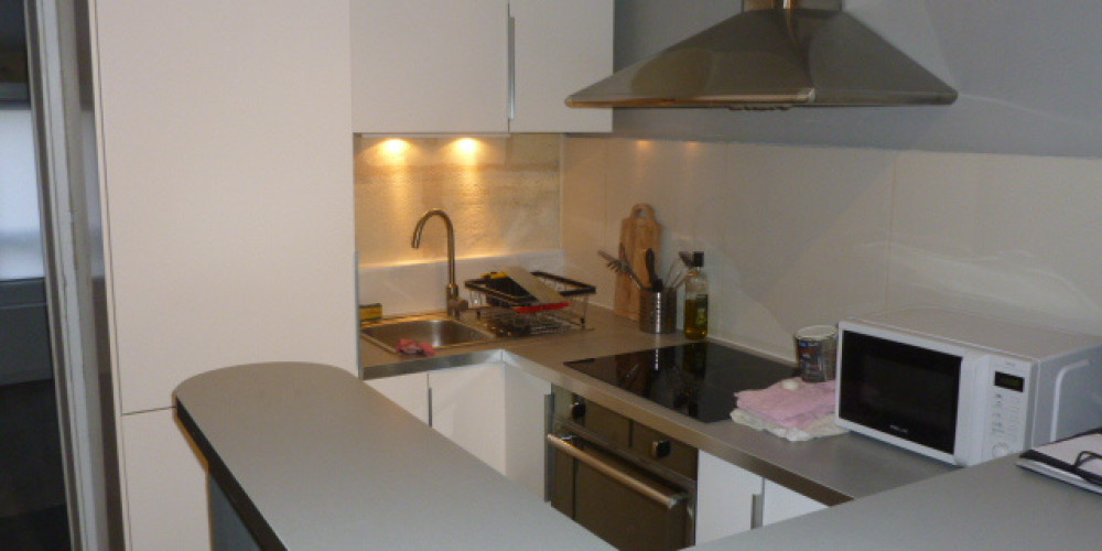 appartement à BORDEAUX (33300)