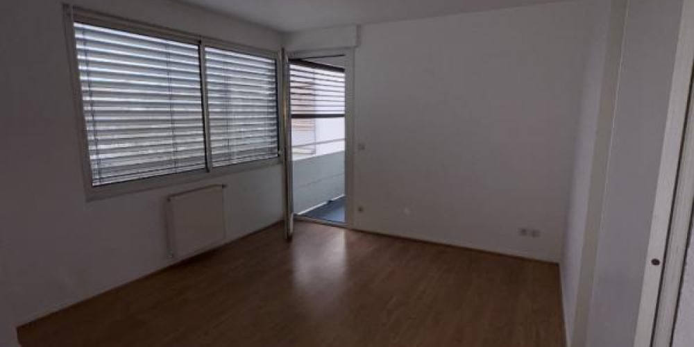 appartement à BORDEAUX (33300)
