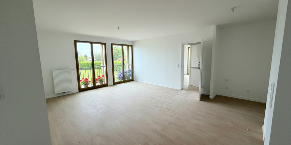 appartement à BORDEAUX (33800)