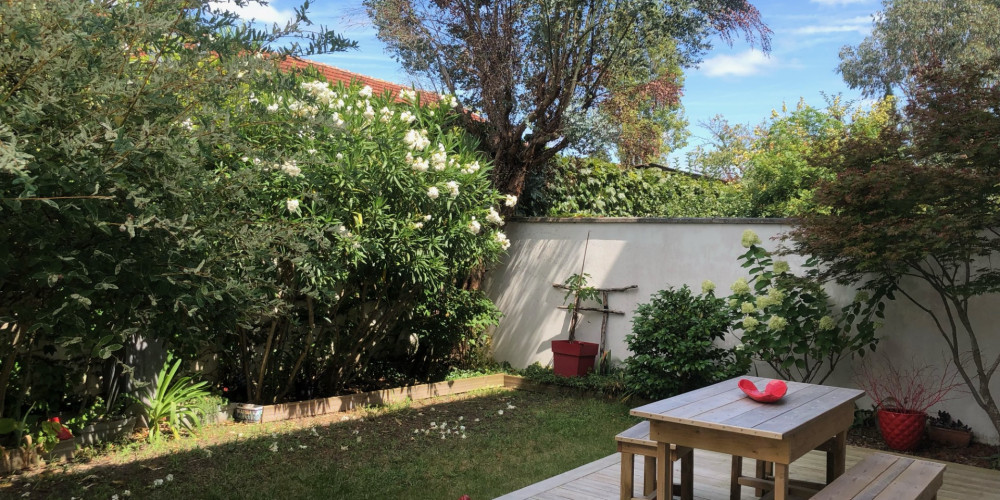 maison à LE BOUSCAT (33110)