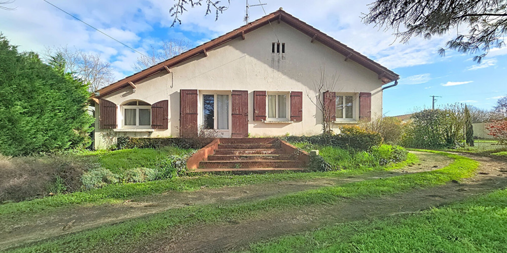 maison à ST DENIS DE PILE (33910)