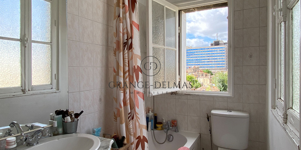 appartement à BORDEAUX (33000)