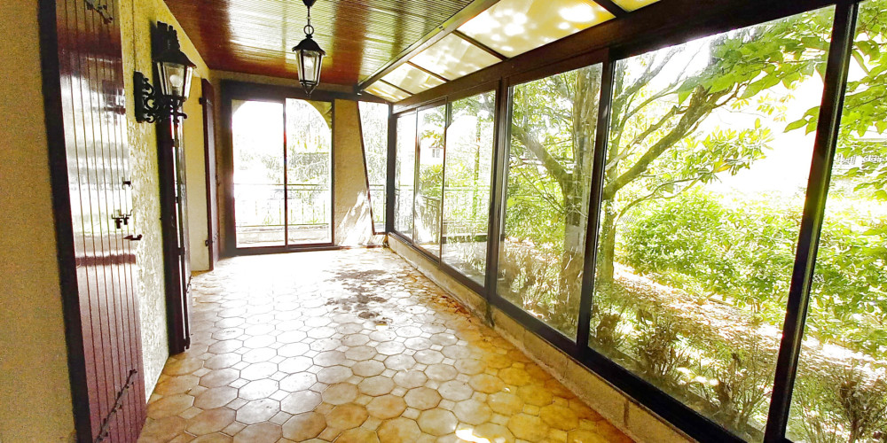 maison à BASSENS (33530)