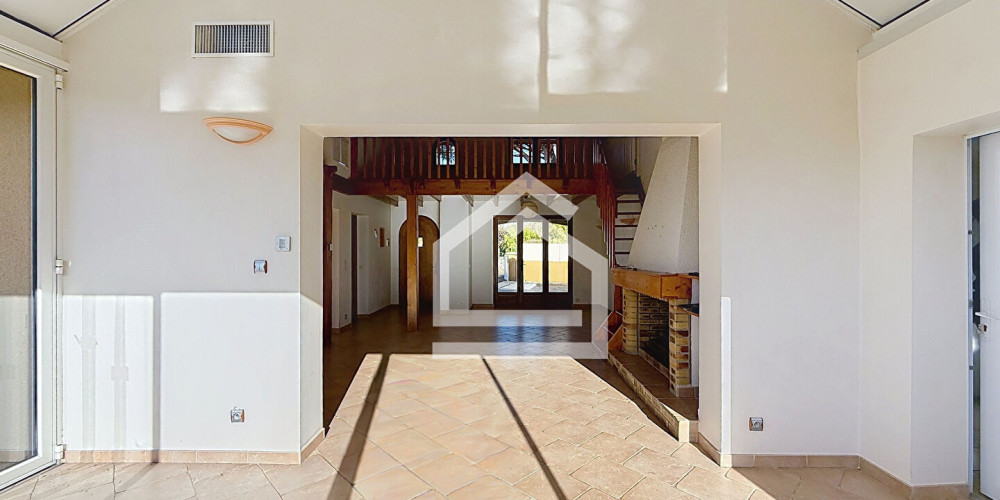 maison à ST AUBIN DE MEDOC (33160)