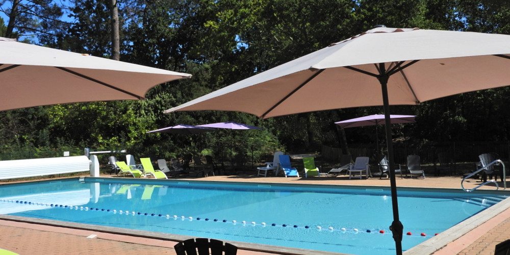 maison à LACANAU (33680)