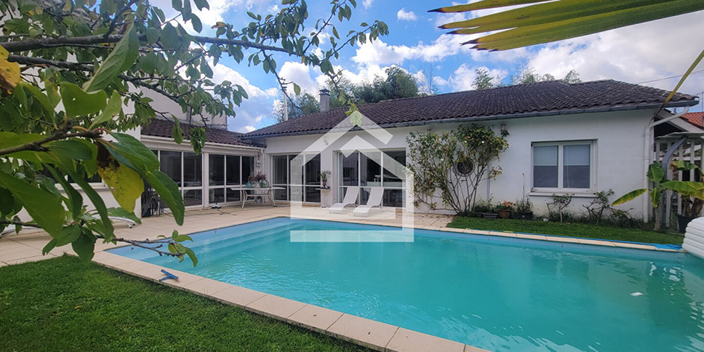 maison à MERIGNAC (33700)