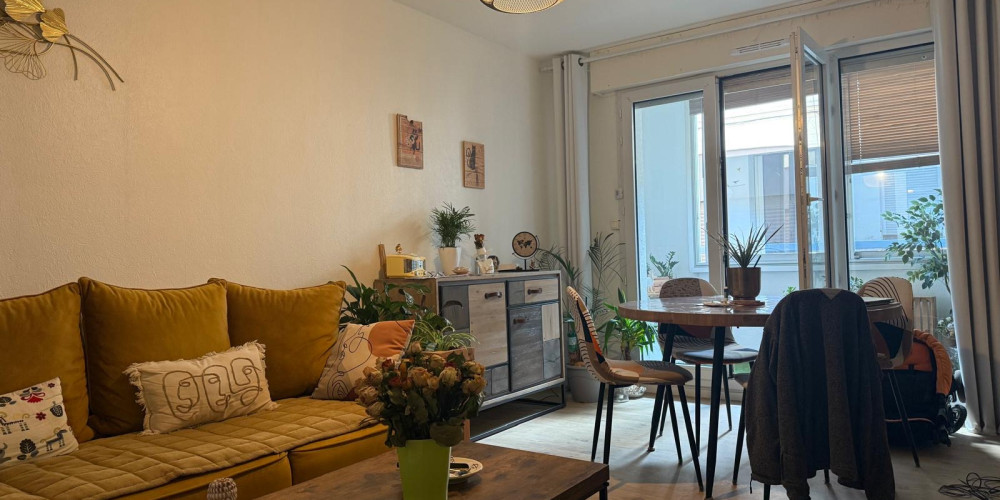 appartement à BORDEAUX (33000)