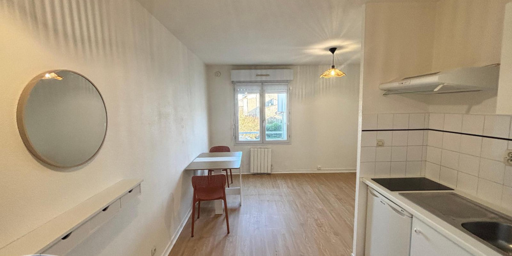 appartement à BORDEAUX (33000)