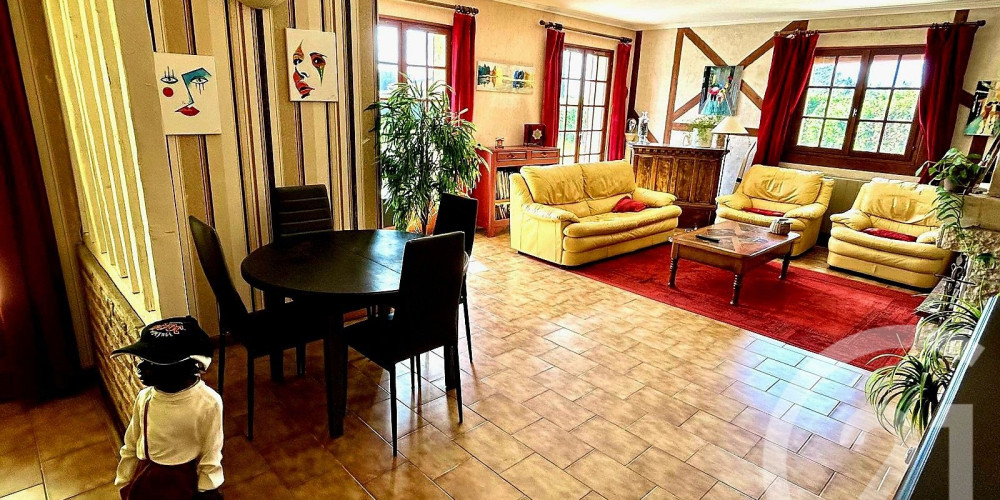 maison à CADILLAC (33410)