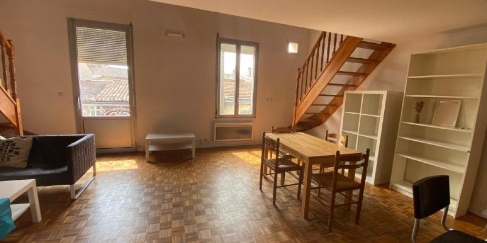 appartement à BORDEAUX (33800)