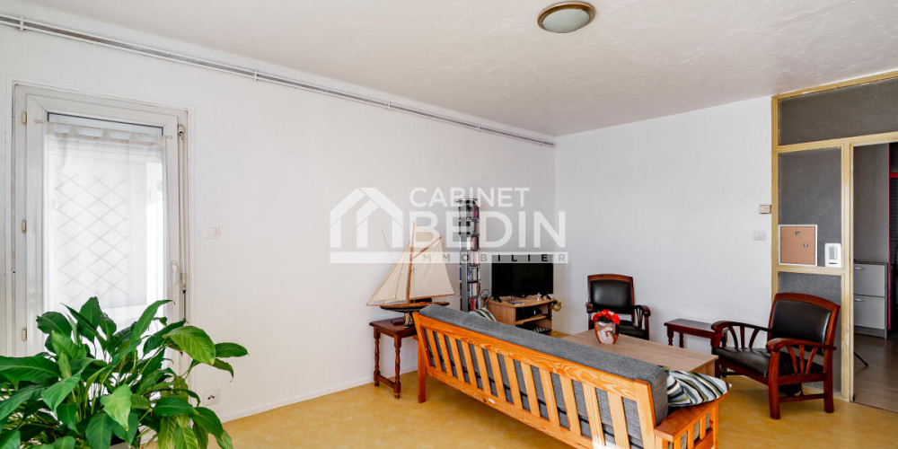 appartement à PESSAC (33600)