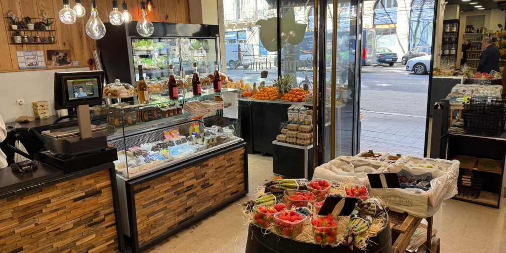 local commercial à BORDEAUX (33000)