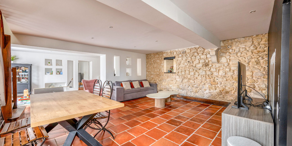 maison à FARGUES ST HILAIRE (33370)