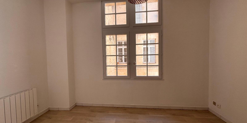 appartement à BORDEAUX (33000)