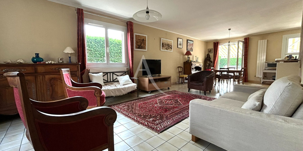 maison à ST MEDARD EN JALLES (33160)