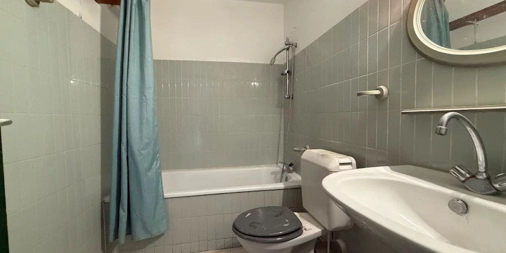 appartement à CASTILLON LA BATAILLE (33350)