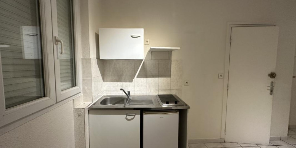 appartement à BORDEAUX (33800)