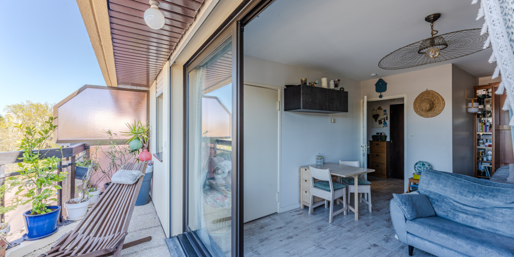appartement à LE BOUSCAT (33110)