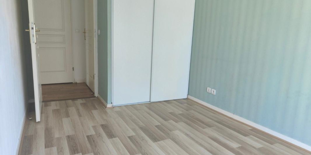 appartement à BORDEAUX (33100)