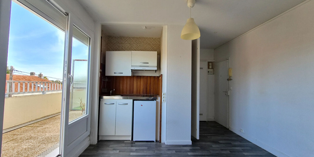 appartement à BORDEAUX (33000)