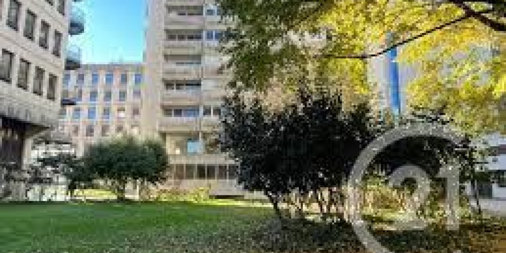 appartement à BORDEAUX (33000)