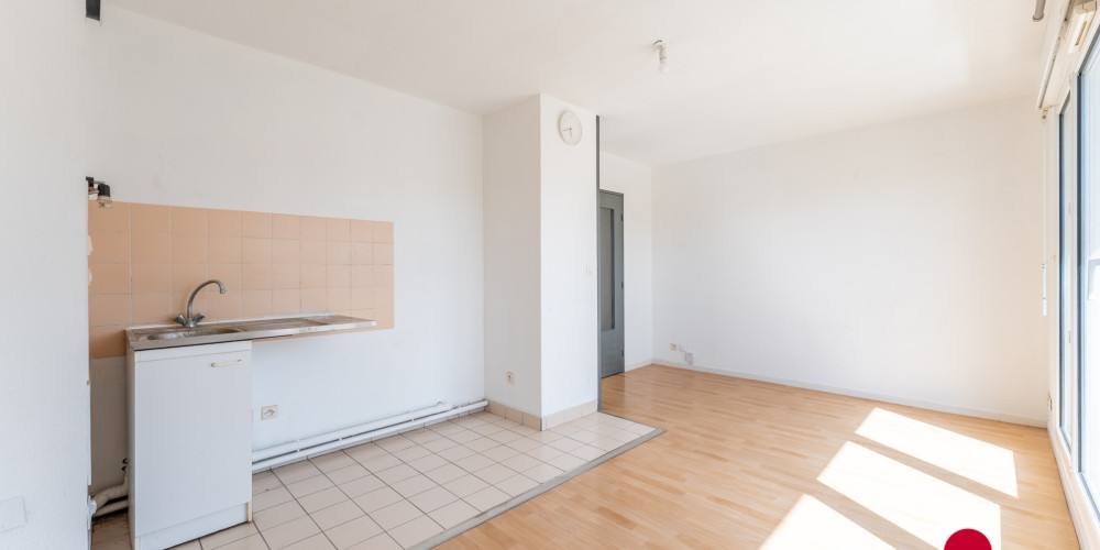 appartement à BORDEAUX (33000)
