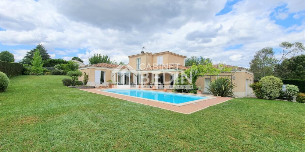 maison à LA BREDE (33650)