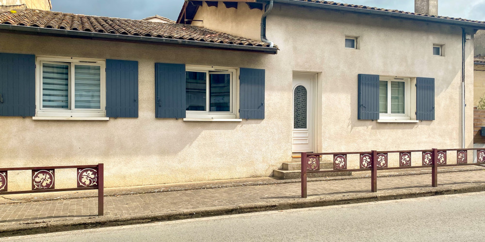 maison à POMEROL (33500)