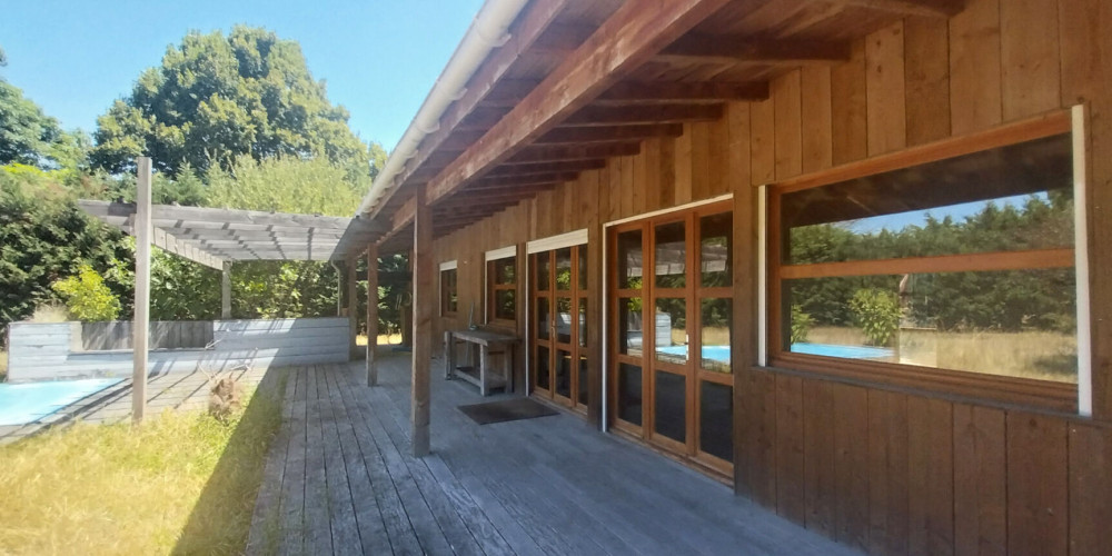 maison à COUTRAS (33230)