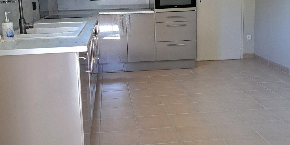 maison à IZON (33450)