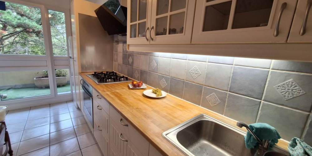 appartement à PESSAC (33600)