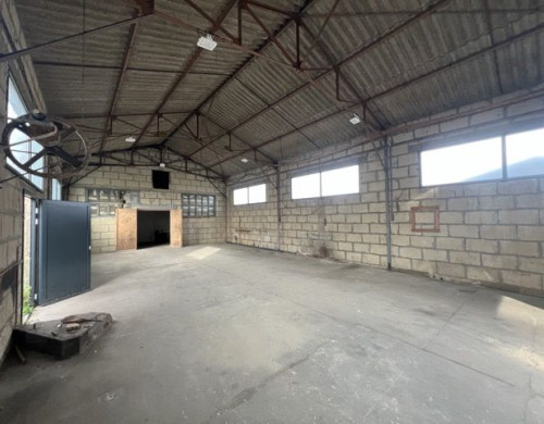 local commercial  LIBOURNE
