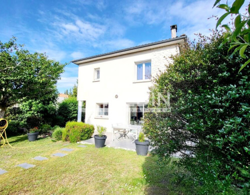 maison  MERIGNAC