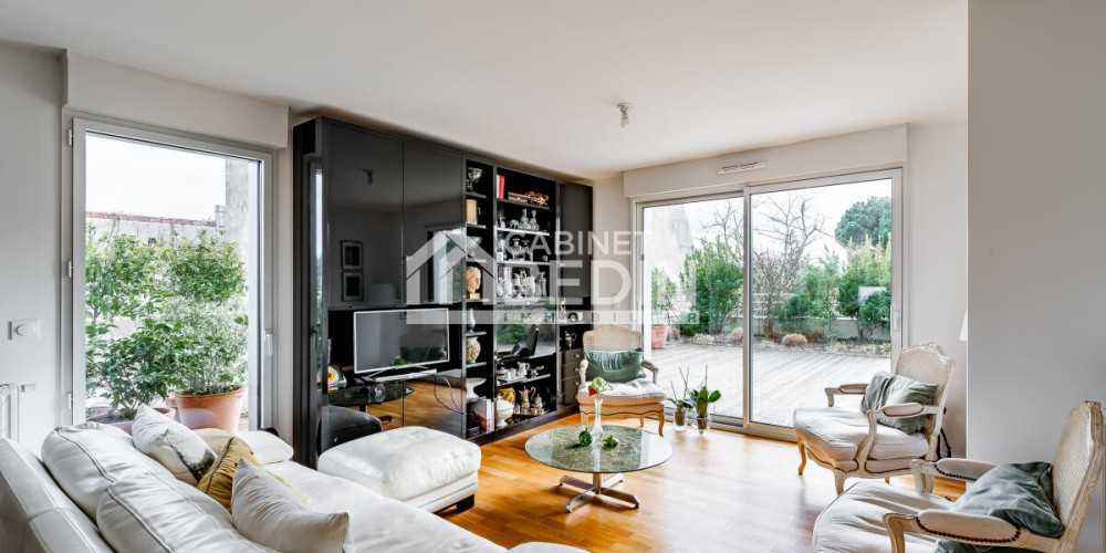appartement à BORDEAUX (33200)