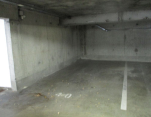 parking  BEGLES