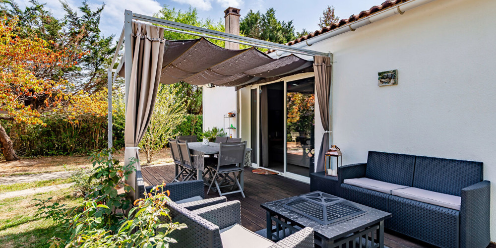 maison à STE TERRE (33350)