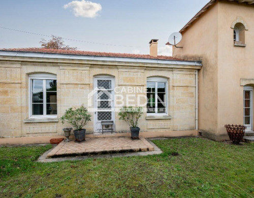 maison  AMBARES ET LAGRAVE