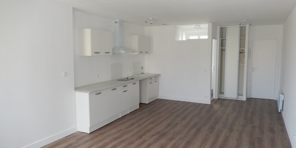 appartement à BORDEAUX (33000)