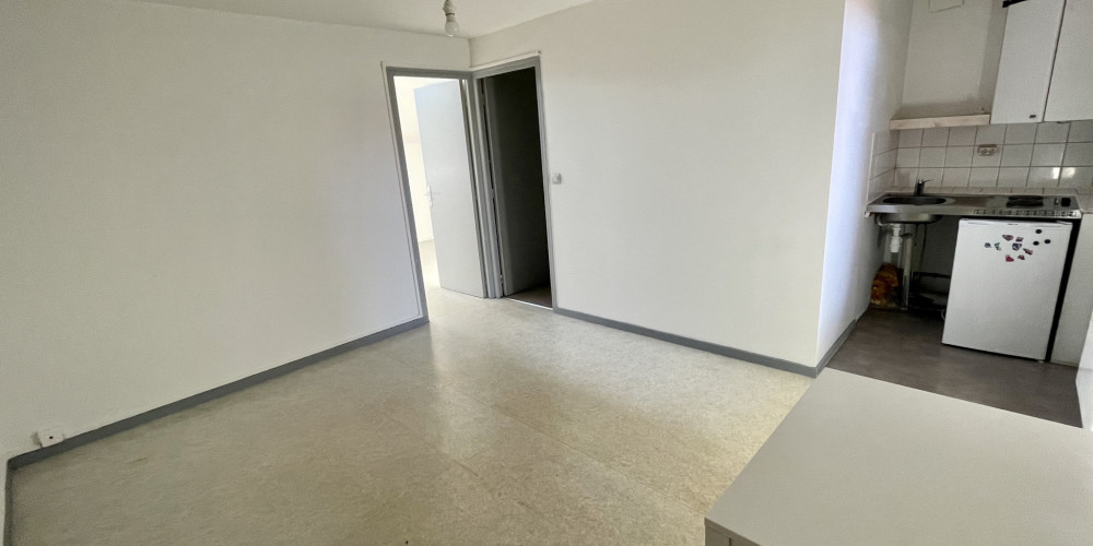 appartement à BORDEAUX (33000)