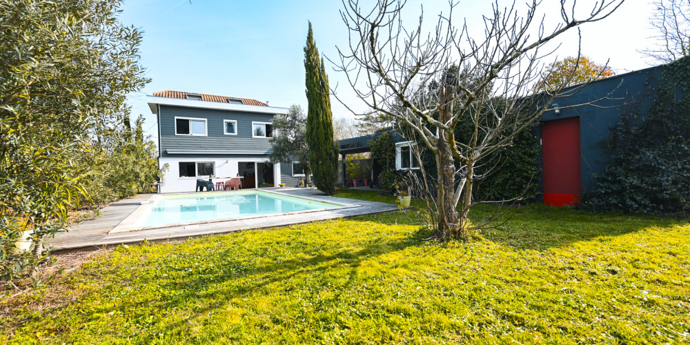 maison à MERIGNAC (33700)