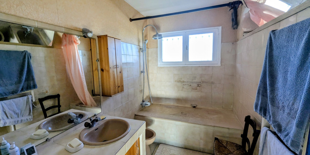 maison à AMBARES ET LAGRAVE (33440)