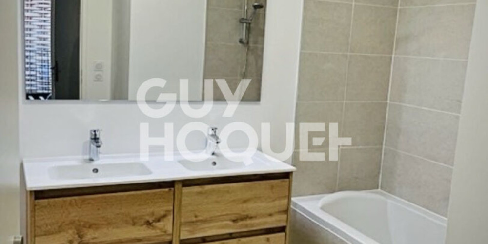 appartement à BORDEAUX (33300)