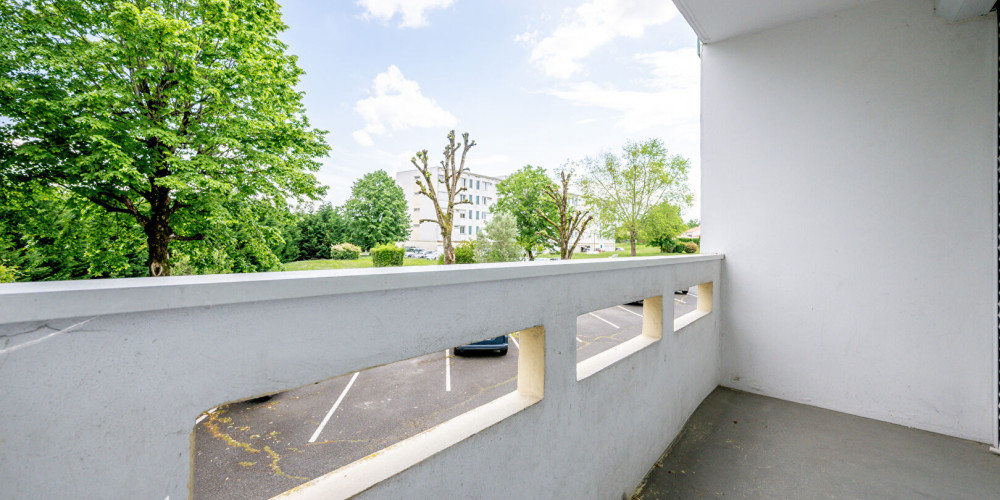 appartement à CARBON BLANC (33560)