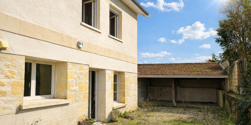 maison à ST GENES DE CASTILLON (33350)